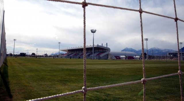 Antalyaspor yeni tesislerini devraldı