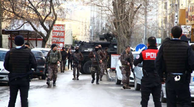 Gaziantep&#039;te emniyete saldıran teröristle ilgili ilginç iddia