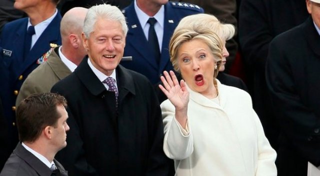 Hillary Clinton devir teslim töreninde