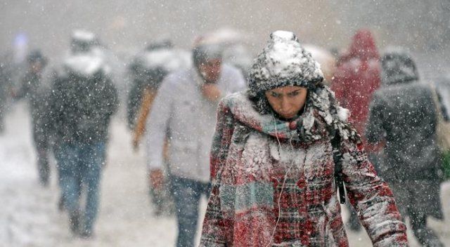 İstanbulluların kar çilesi devam ediyor