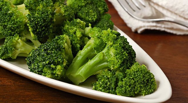Kansersavar besin brokoli