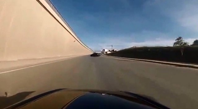 Altınşehir’deki driftçi trafik magandası kamerada