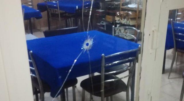 İstanbul Fatih&#039;te kahvehanedeki gruba silahlı saldırı : 5 yaralı
