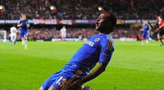 Chelsea, Moses ile sözleşme uzattı