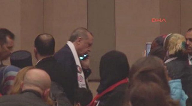 Erdoğan&#039;ı yerinden kaldıran telefon