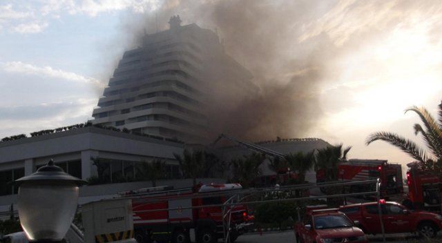 İzmir’de 5 yıldızlı otelde korkutan yangın