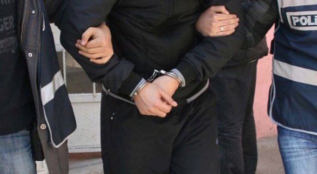 Kayseri&#039;de 33 öğretmene gözaltı kararı