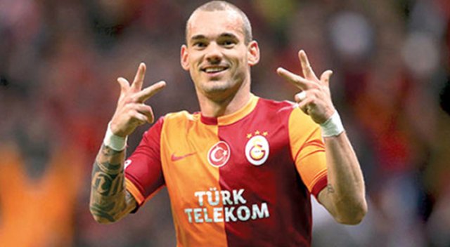 Sneijder: Türkiye-Hollanda krizde diye takımdan ayrılmam