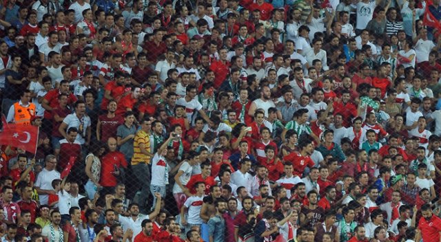 Türkiye-Moldova maçını Kosovalı hakem yönetecek