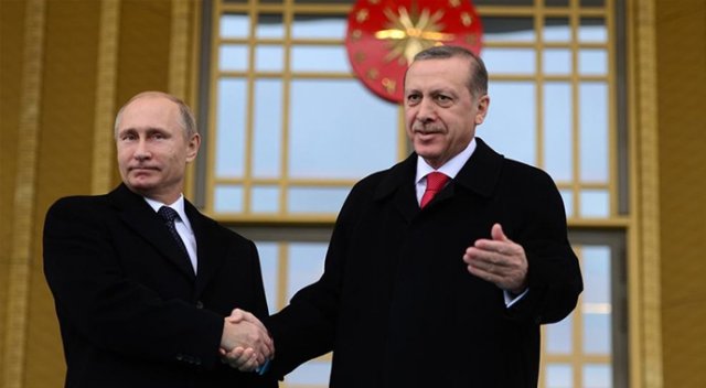 Erdoğan Putin&#039;le görüştü