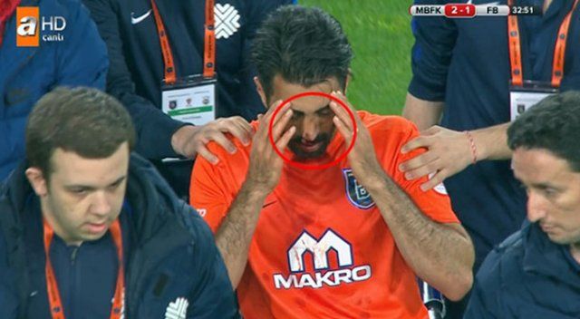 Medipol Başakşehir&#039;de Mahmut Tekdemir&#039;in burnu kırıldı