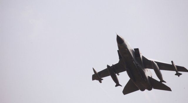 Rus uçakları İdlib’i vurdu: 7 ölü