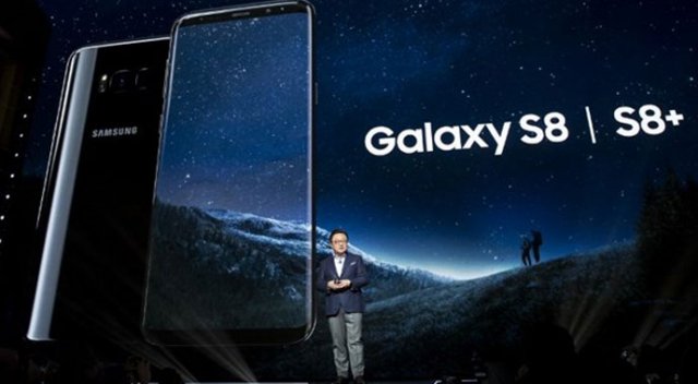 Samsung Galaxy S8&#039;in ön siparişleri 1 milyona ulaştı