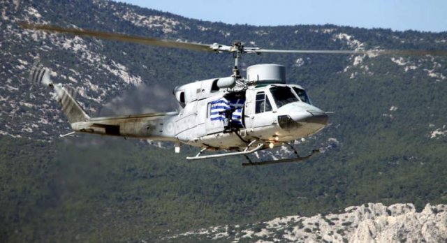 Yunanistan&#039;da helikopter düştü: 5 ölü