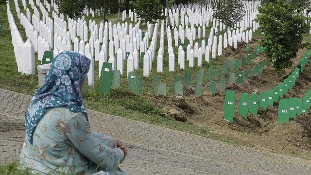 Avrupa Konseyi&#039;nden Sırbistan&#039;a &#039;Srebrenitsa soykırımını tanı&#039; çağrısı