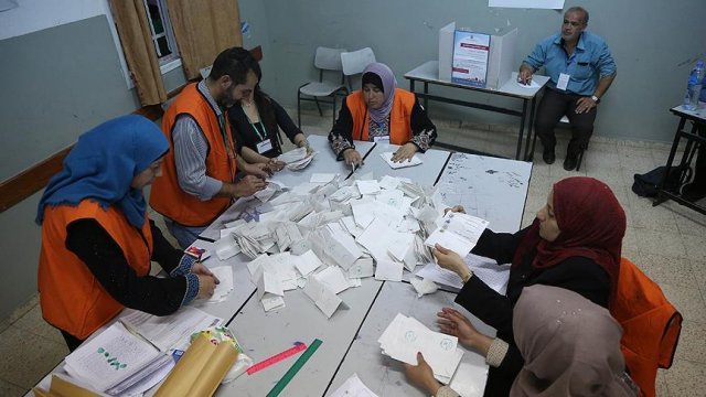 Batı Şeria&#039;daki seçimlerde bağımsızlar çoğunluğu kazandı