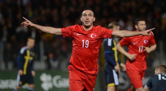 Beşiktaş Mevlüt Erdinç&#039;i transfer ediyor