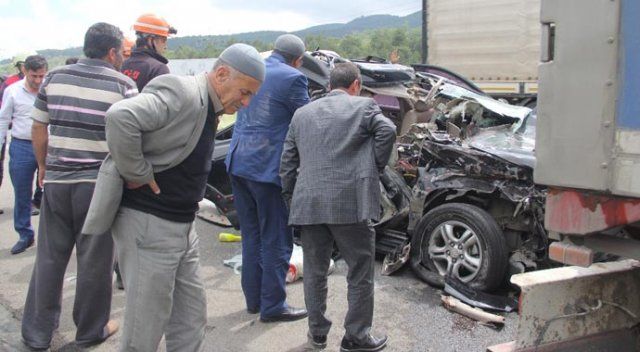 Bolu&#039;da trafik kazası: 1 ölü, 6 yaralı