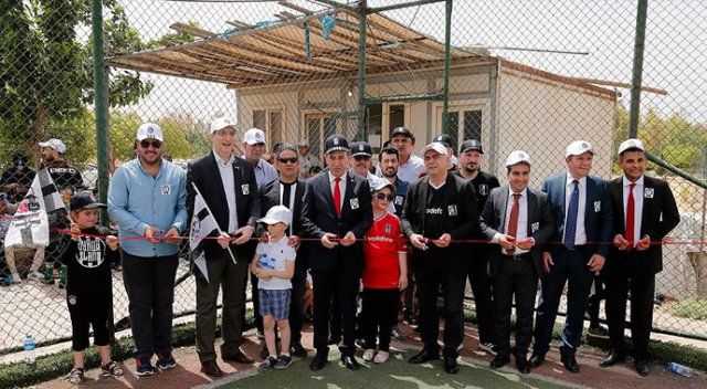 Erbil&#039;de Beşiktaş Futbol Okulu açıldı