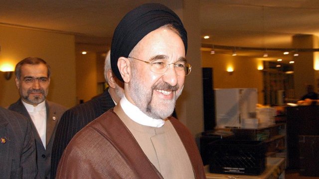 Eski Cumhurbaşkanı Hatemi&#039;den &#039;Ruhani&#039;ye oy verin&#039; çağrısı