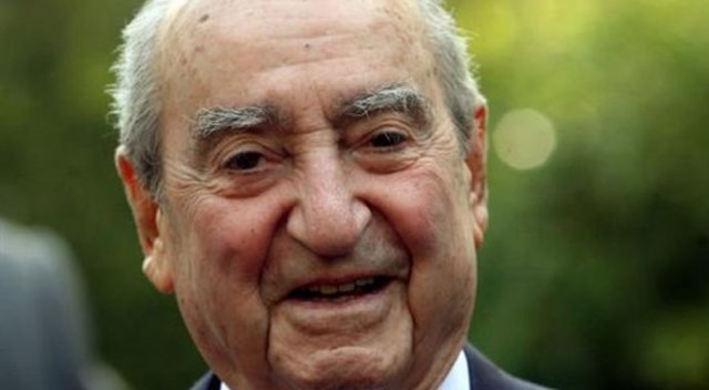 Eski Yunanistan Başbakanı hayatını kaybetti