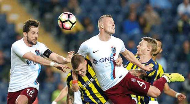 Fenerbahçe Kadıköy&#039;de Trabzon&#039;la yenişemedi