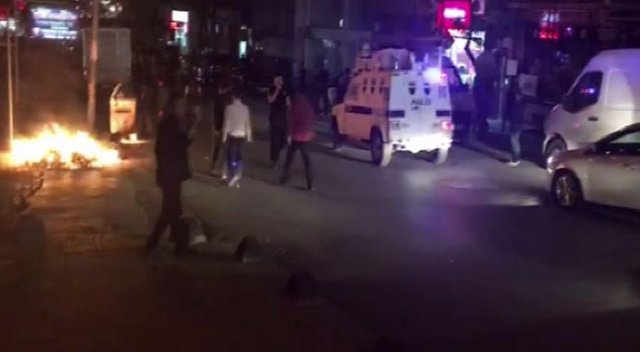 Sultangazi’de cinayetin işlendiği mahallede polis müdahalesi