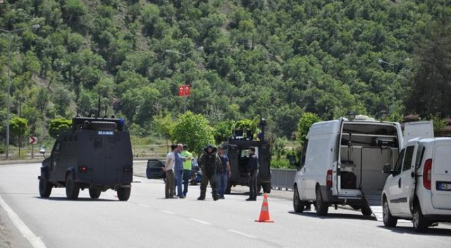 Tunceli&#039;de şüpheli araç polisi alarma geçirdi