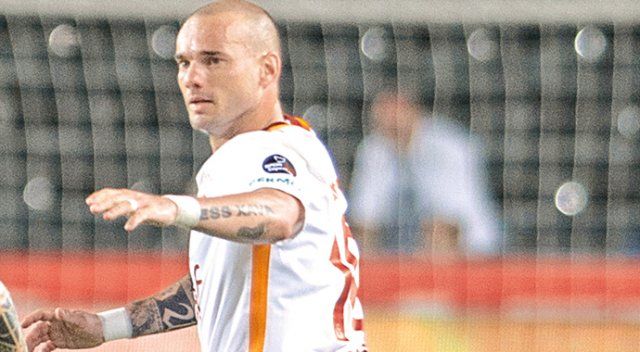 Wesley Sneijder&#039;in ölüsü yeter