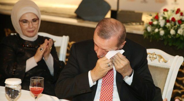 Erdoğan’ı ağlatan video
