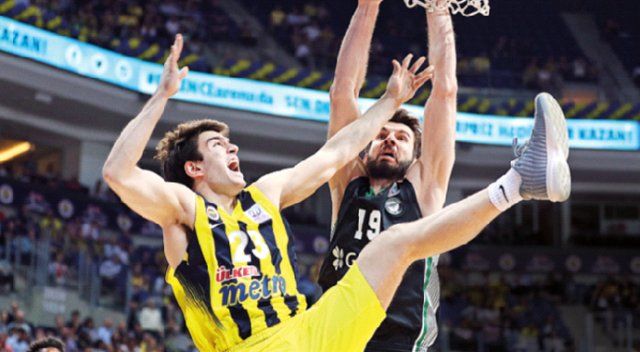 Fenerbahçe Daçka&#039;yı yine yendi