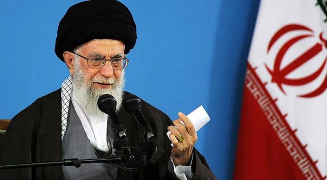Hamaney&#039;den Ruhani hükümetine uyarı