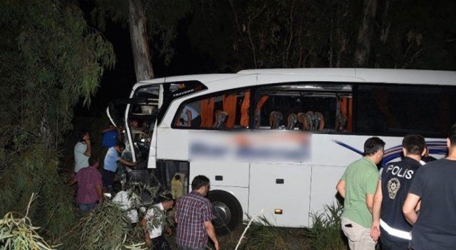 Kamyon ile yolcu otobüsü çarpıştı: 1 ölü, 20 yaralı