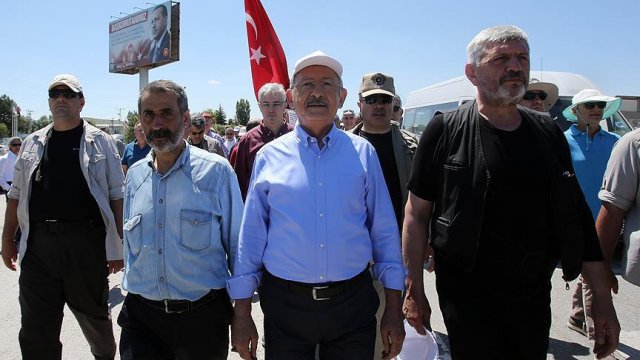 Kılıçdaroğlu başlattığı yürüyüşün ikinci bölümünü tamamladı