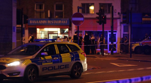 Londra&#039;da Müslümanlara yönelik terör saldırısı!