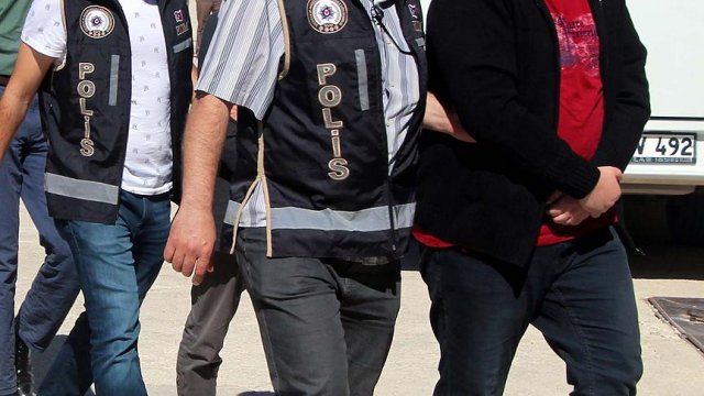 Mardin&#039;deki FETÖ/PDY soruşturmasında 9 tutuklama