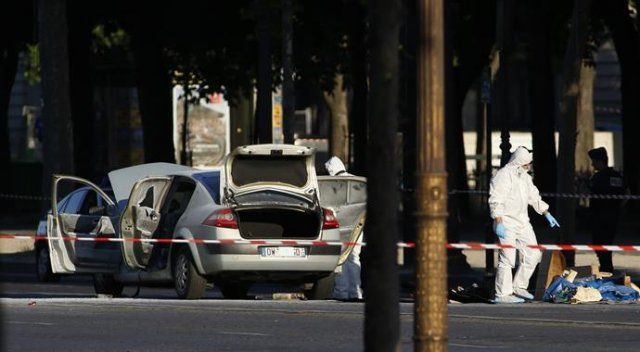 Paris saldırganının evinden bomba malzemeleri çıktı
