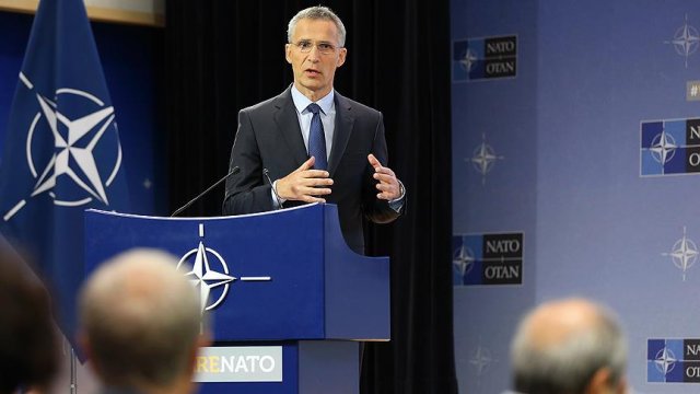Stoltenberg: İttifak üyeleri NATO için savunma harcamalarını artırıyor