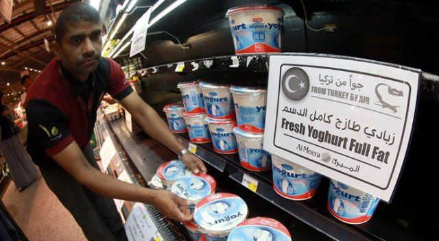 Türkiye&#039;den Katar&#039;a 5 bin ton gıda desteği