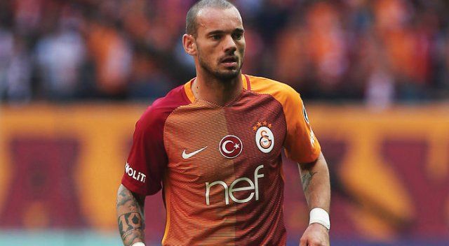 Wesley Sneijder&#039;in menajerinden ayrılık açıklaması!