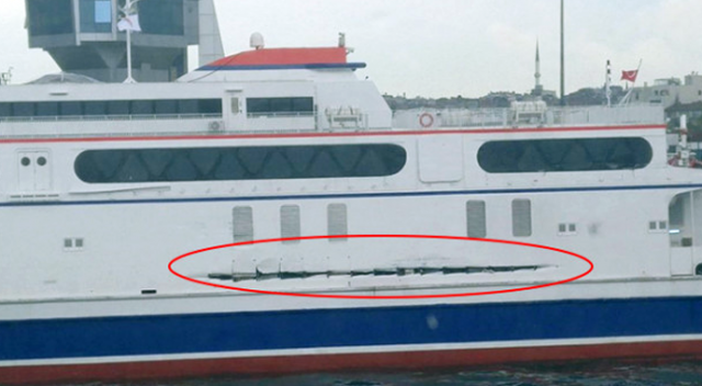 Bandırma&#039;dan gelen feribot, Yenikapı&#039;da iskeleye yanaşırken başka feribotla çarpıştı