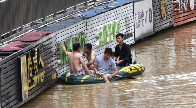 Çin&#039;deki selde 56 kişi hayatını kaybetti