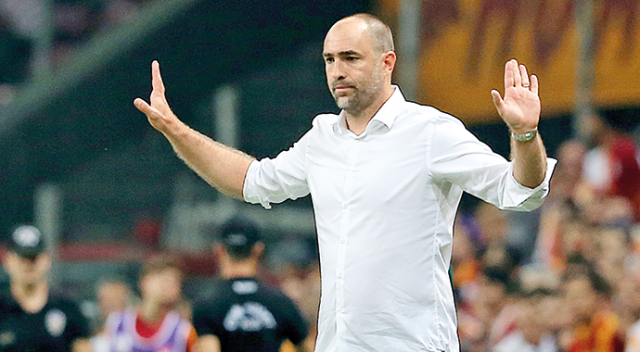 Galatasaray&#039;da Avrupa hezimetinin teknik patronunda son durum...