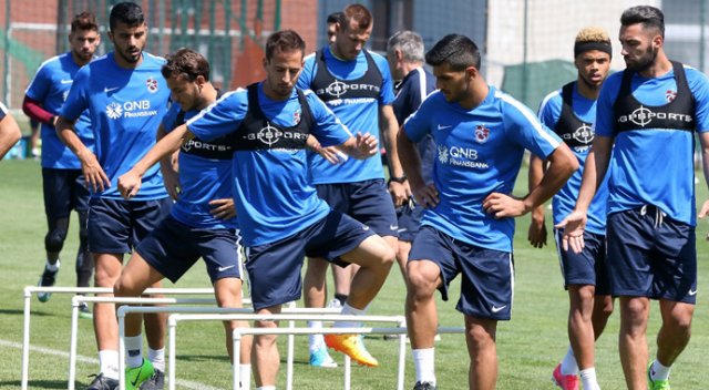 Trabzonspor yeni transferleri bekliyor
