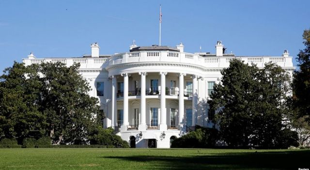 Beyaz Saray’da istifa dalgası