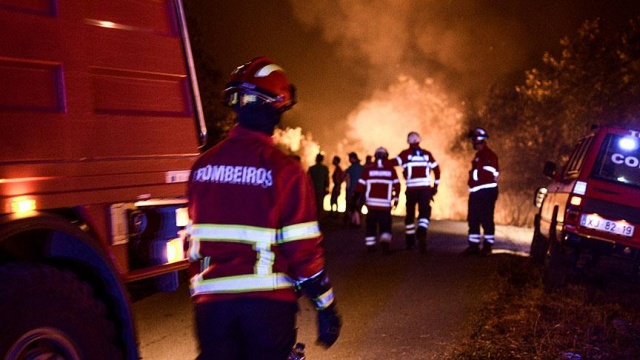 Portekiz&#039;de yangınlar nedeniyle afet durumu ilan edildi