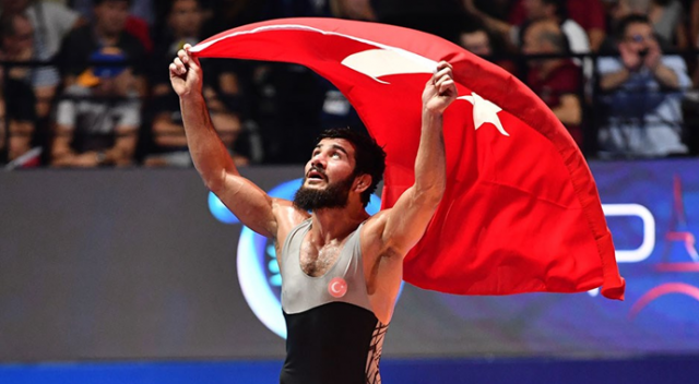 Soner Demirtaş&#039;tan bronz madalya!