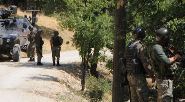 Tunceli&#039;de PKK&#039;lıların bulunduğu bölge ateş altına alındı