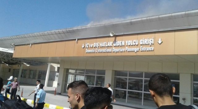 Van Ferit Melen Havalimanı&#039;nda yangın