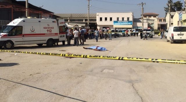 Adana&#039;da bir polis cinnet getirdi: 3 ölü
